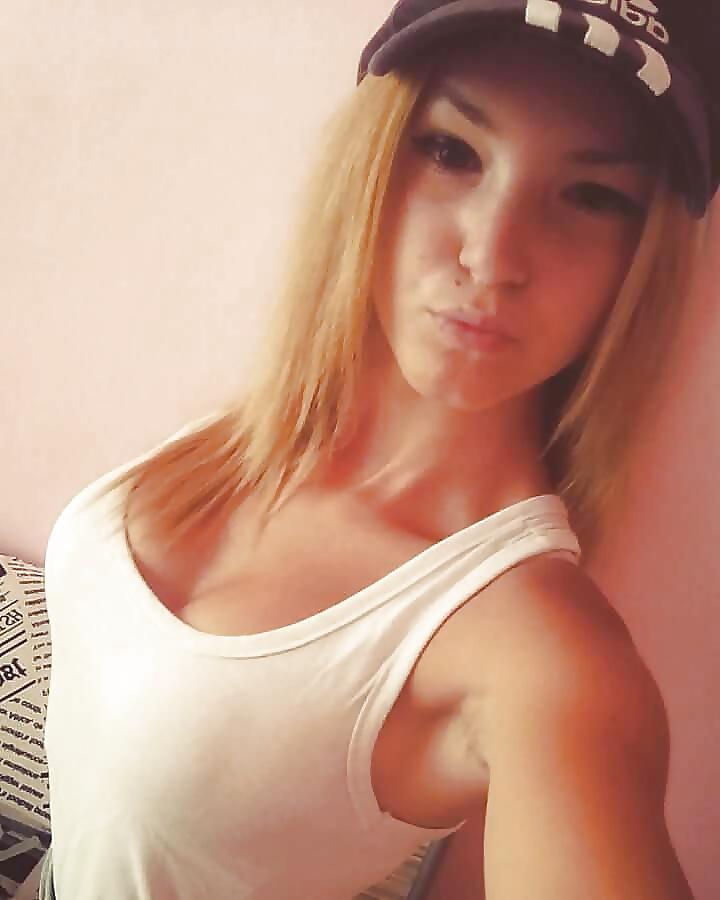 Anushka aus Berlin,Deutschland