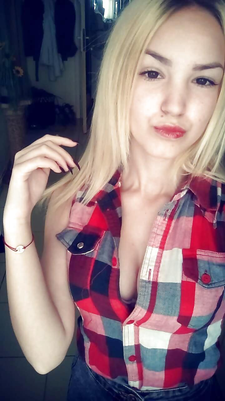 Anushka aus Berlin,Deutschland